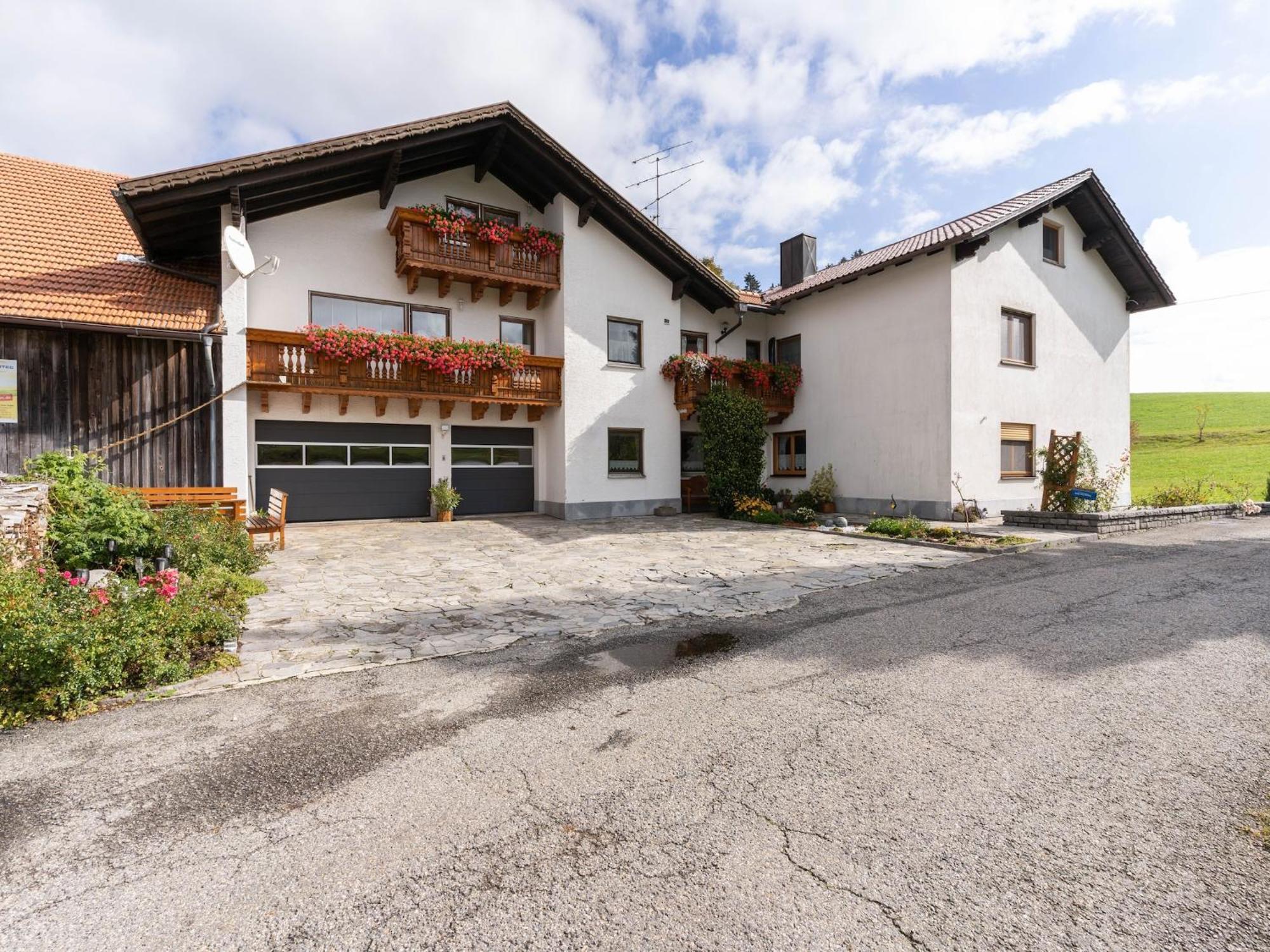 Cozy Apartment in Sonnen Bavaria near Forest Exterior foto